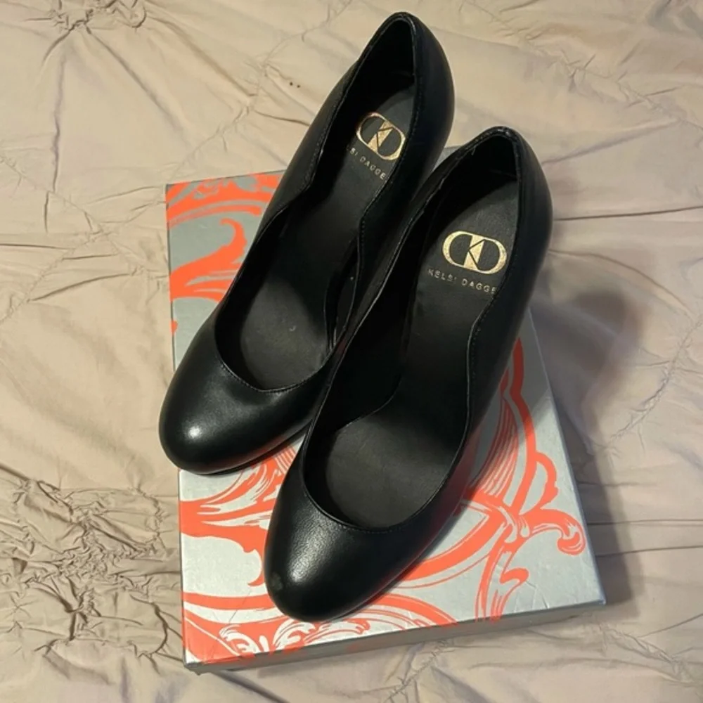 NEW Black Leather Pumps Heels‎ Lillian Size 7.5 Kelsi Dagger